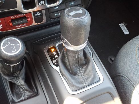 New 2026 Jeep Wrangler Unlimited Sport AWD/4WD image 10