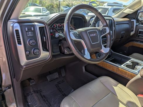 Used 2015 GMC Sierra 1500 SLT w/ SLT Crew Cab Value Package image 14