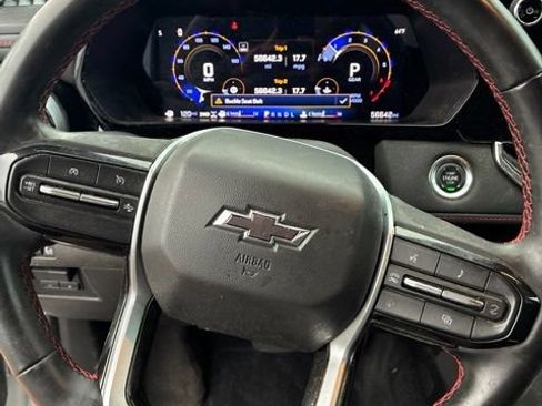 Used 2024 Chevrolet Colorado Z71 w/ Advanced Trailering Package AWD/4WD image 11