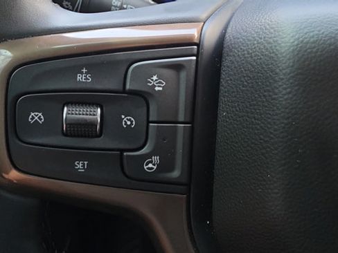 Used 2024 Chevrolet Tahoe High Country AWD/4WD image 20