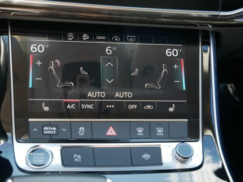 Used 2024 Audi Q7 Premium Plus image 23