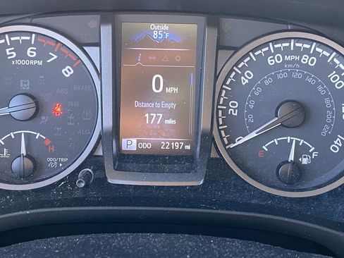 Used 2023 Toyota Tacoma TRD Off-Road w/ Technology Package image 13