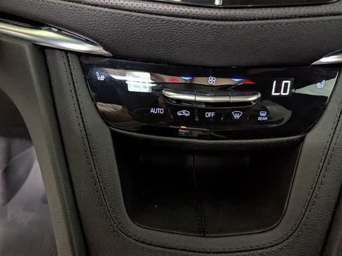 Used 2024 Cadillac XT6 Luxury w/ LPO, Floor Liner Package AWD/4WD image 24