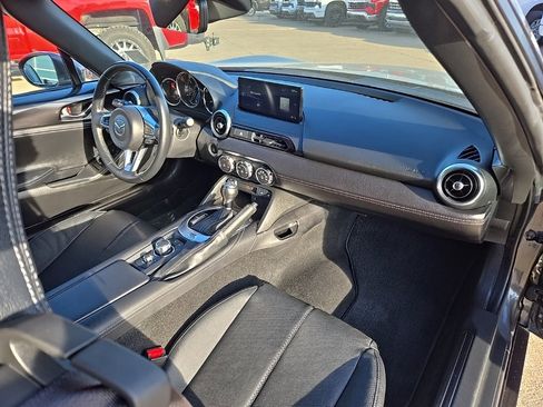 Used 2024 MAZDA MX-5 Miata RF Grand Touring image 22