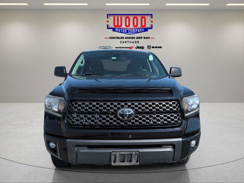 Used 2021 Toyota Tundra SR5 w/ SX Package AWD/4WD image 8