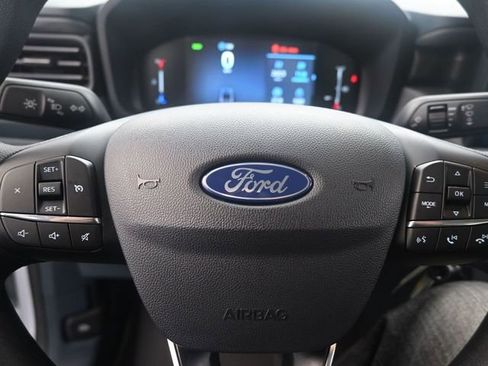 New 2025 Ford Maverick XL FWD image 9