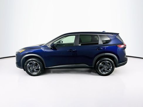 Used 2026 Nissan Rogue SV FWD image 4