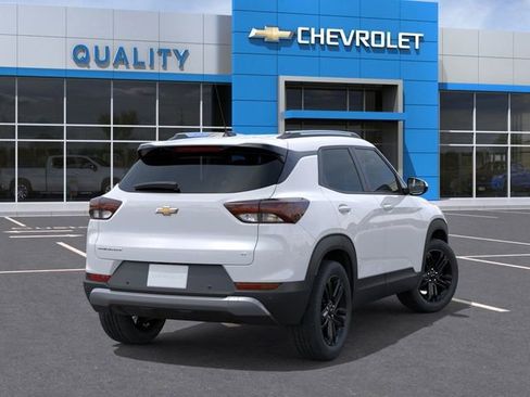 New 2026 Chevrolet TrailBlazer LT w/ Convenience Package FWD image 4