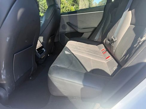 Used 2025 Tesla Model 3 RWD image 10