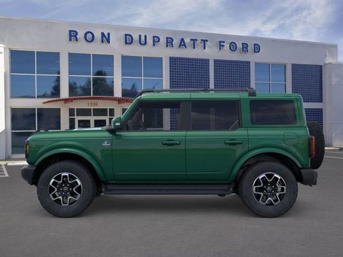 New 2025 Ford Bronco Outer Banks image 4