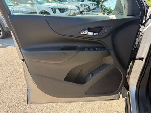 Used 2018 Chevrolet Equinox LT AWD/4WD image 6