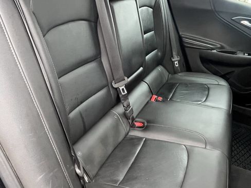Used 2016 Chevrolet Malibu LT w/ Leather Package FWD image 22
