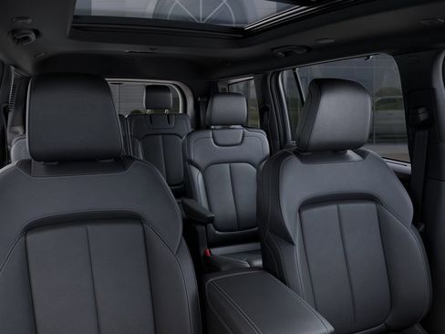 New 2025 Jeep Grand Cherokee L Limited w/ Luxury Tech Group II AWD/4WD image 27