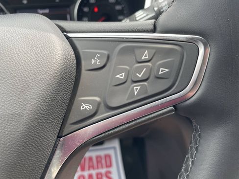 Used 2024 Chevrolet Equinox Premier AWD/4WD image 19