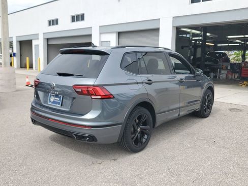 Certified 2023 Volkswagen Tiguan SE R-Line FWD image 4