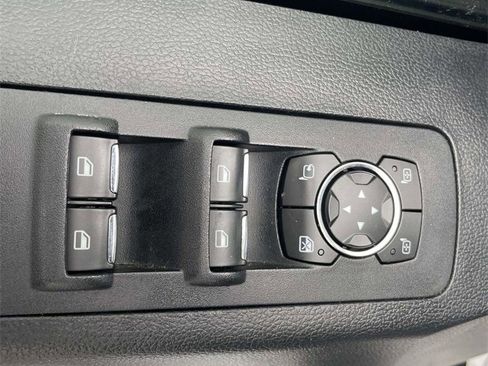 Used 2017 Ford F150 Lariat w/ Equipment Group 502A Luxury image 16