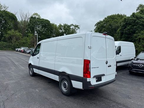 Used 2026 Mercedes-Benz Sprinter 2500 image 4
