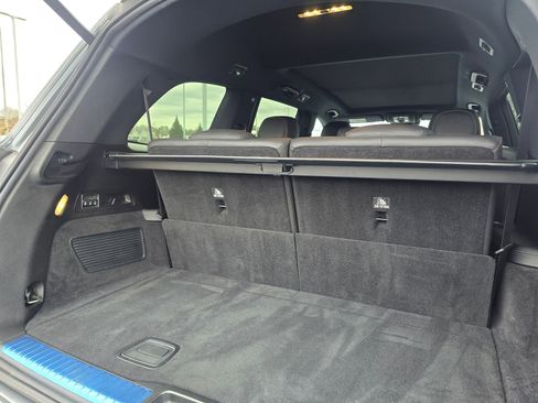 Used 2024 Mercedes-Benz GLS 450 4MATIC image 24