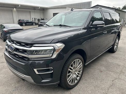 Used 2023 Ford Expedition Max Limited AWD/4WD image 3