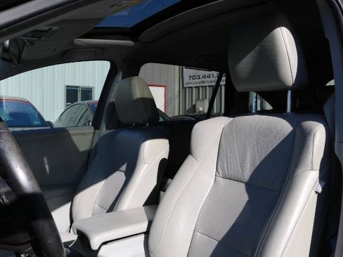 Used 2016 Acura RDX FWD w/ Advance Package image 12