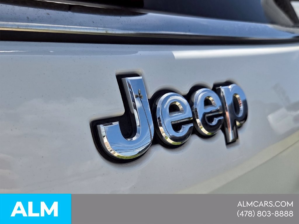 Used 2024 Jeep Compass Latitude AWD/4WD image 15