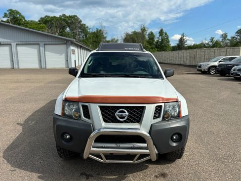 Used 2011 Nissan Xterra S AWD/4WD image 2