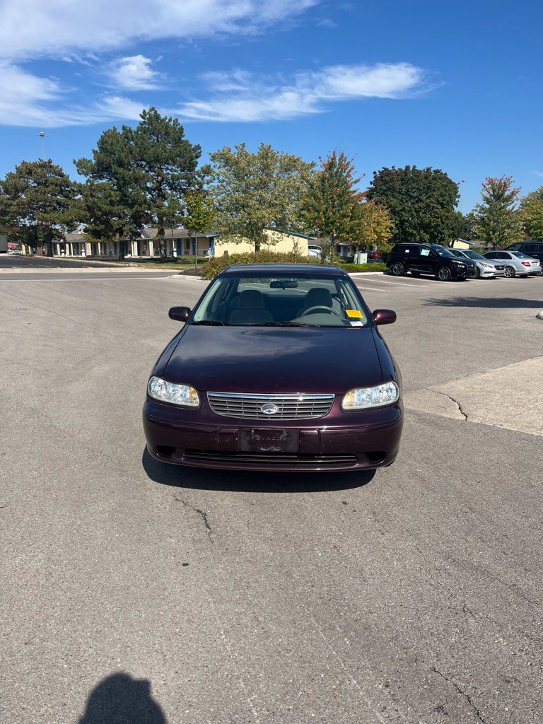 Used 1999 Chevrolet Malibu w/ Preferred Equipment Group 1 FWD image 2