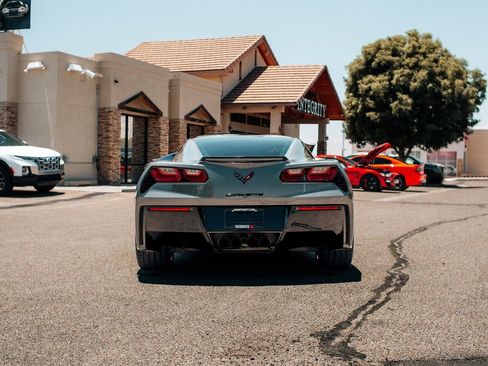 Used 2016 Chevrolet Corvette Stingray Coupe w/ Carbon Flash Badge Package RWD image 6