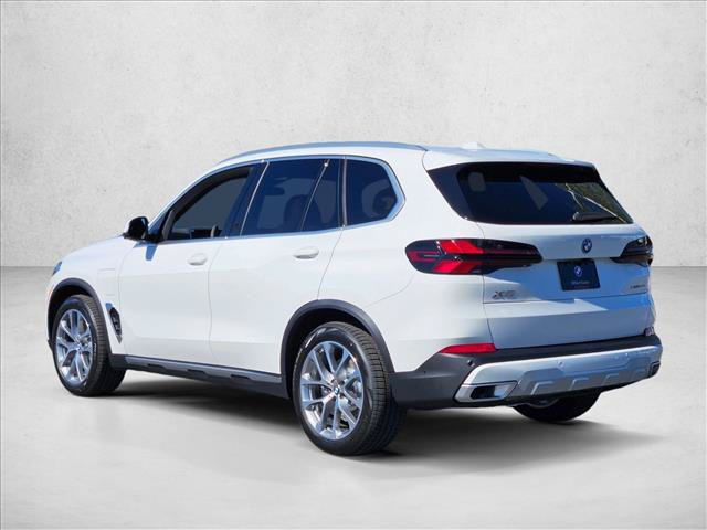 Used 2026 BMW X5 xDrive50e w/ Executive Package AWD/4WD image 9
