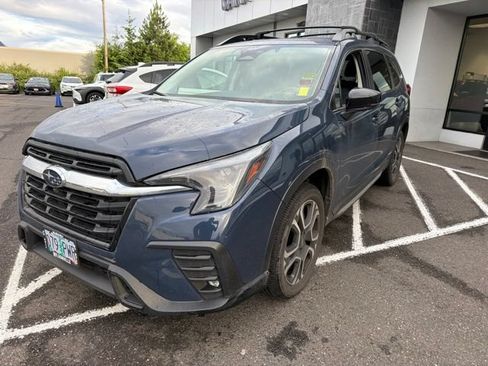Used 2024 Subaru Ascent Limited w/ Technology Package AWD/4WD image 3
