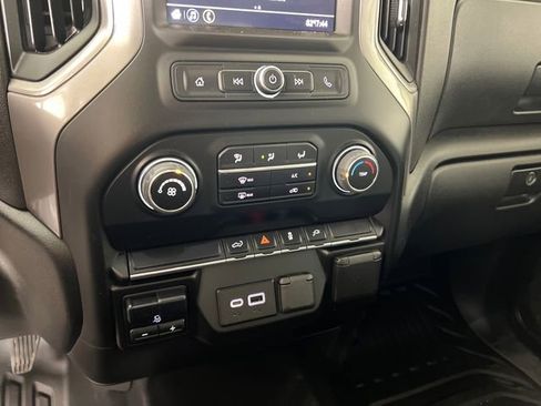 Used 2022 Chevrolet Silverado 2500 W/T w/ WT Convenience Package image 19