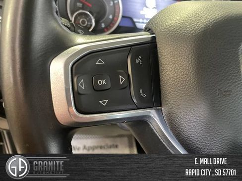 Used 2024 RAM 2500 Laramie AWD/4WD image 32