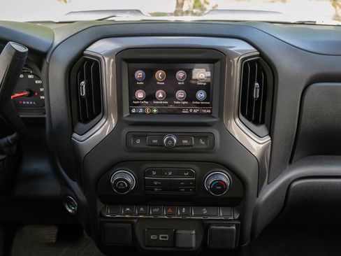 Used 2025 Chevrolet Silverado 1500 Custom Trail Boss w/ LPO, Dark Essentials Package AWD/4WD image 20