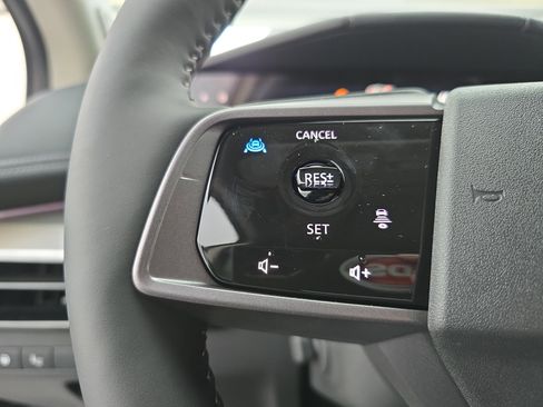 New 2026 Nissan Murano Platinum image 17