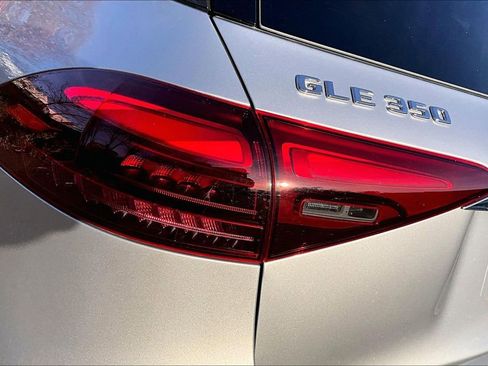 Certified 2025 Mercedes-Benz GLE 350 4MATIC image 32