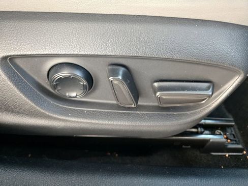 Used 2021 Toyota Avalon Limited w/ Advanced Safety Package image 28