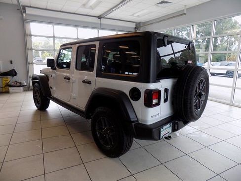 New 2026 Jeep Wrangler Unlimited Sport AWD/4WD image 5