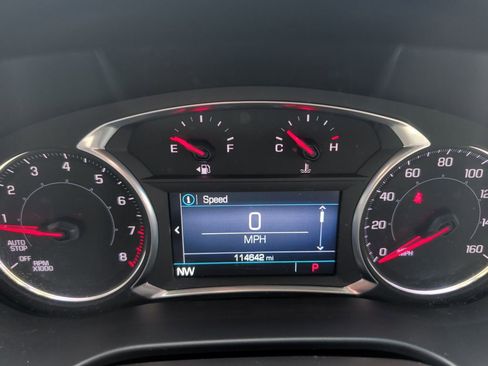 Used 2021 GMC Acadia SLE w/ Driver Convenience Package image 12