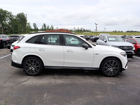 New 2025 Mercedes-Benz GLC 43 AMG 4MATIC image 2