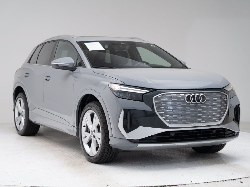 Used 2023 Audi Q4 e-tron Premium Plus w/ Premium Plus AWD/4WD image 32