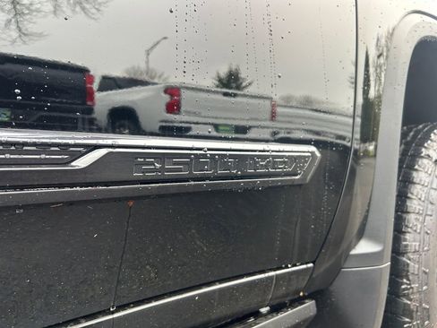 New 2026 Chevrolet Silverado 2500 High Country w/ Midnight Edition image 36