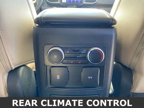 Used 2024 Ford Explorer Limited image 24