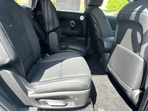 New 2026 Hyundai Palisade SEL Premium FWD image 16
