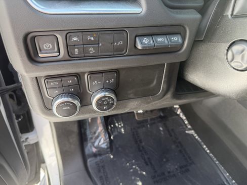 Used 2021 GMC Yukon AT4 w/ Technology Package image 20