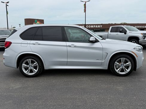 Used 2018 BMW X5 xDrive50i w/ Dynamic Handling Package AWD/4WD image 9