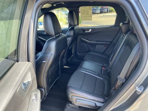 Used 2025 Ford Escape ST-Line FWD image 48
