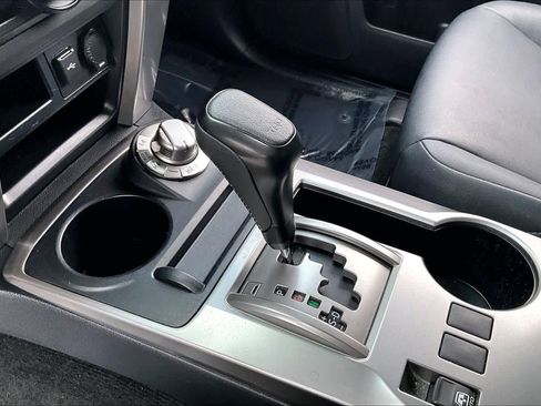 Used 2022 Toyota 4Runner TRD Sport w/ Technology Package image 14