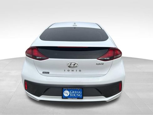 Used 2021 Hyundai Ioniq SE image 6