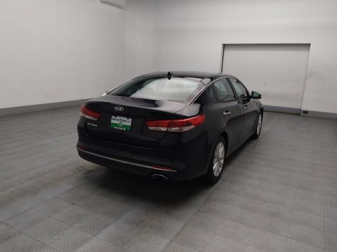 Used 2018 Kia Optima LX w/ 17" Alloy Wheels Package image 9