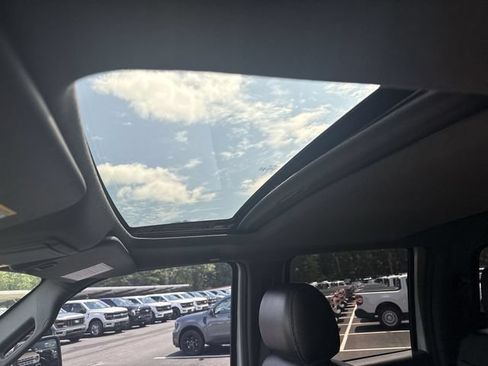 Used 2016 Ford F350 Lariat w/ Lariat Ultimate Package AWD/4WD image 22